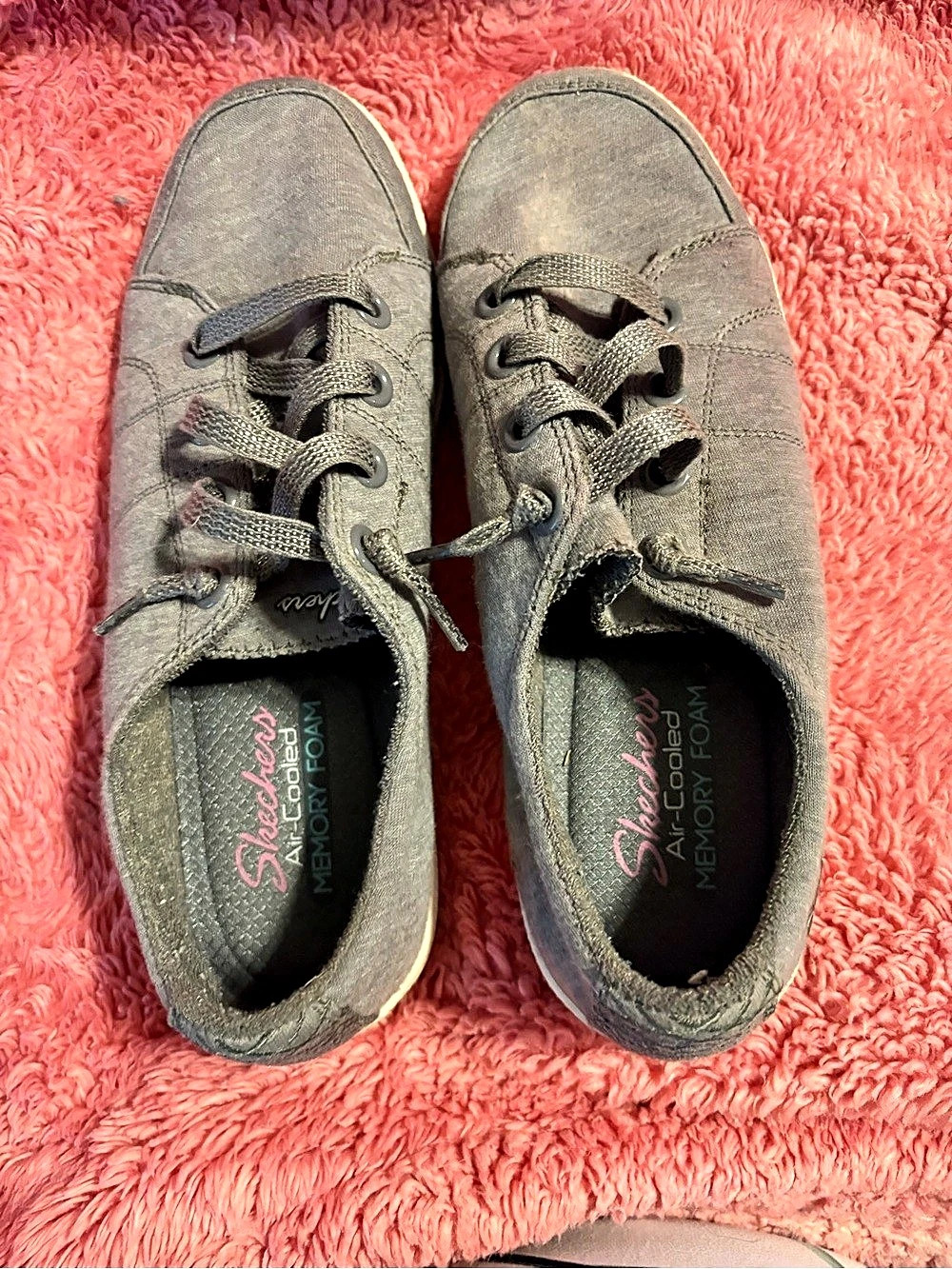 Skechers Memory Foam Gray Sneakers US 8